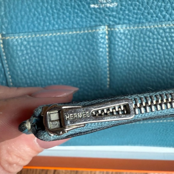 Authentic Hermes Dogon Wallet Togo Blue Jean leather - Picture 4 of 16